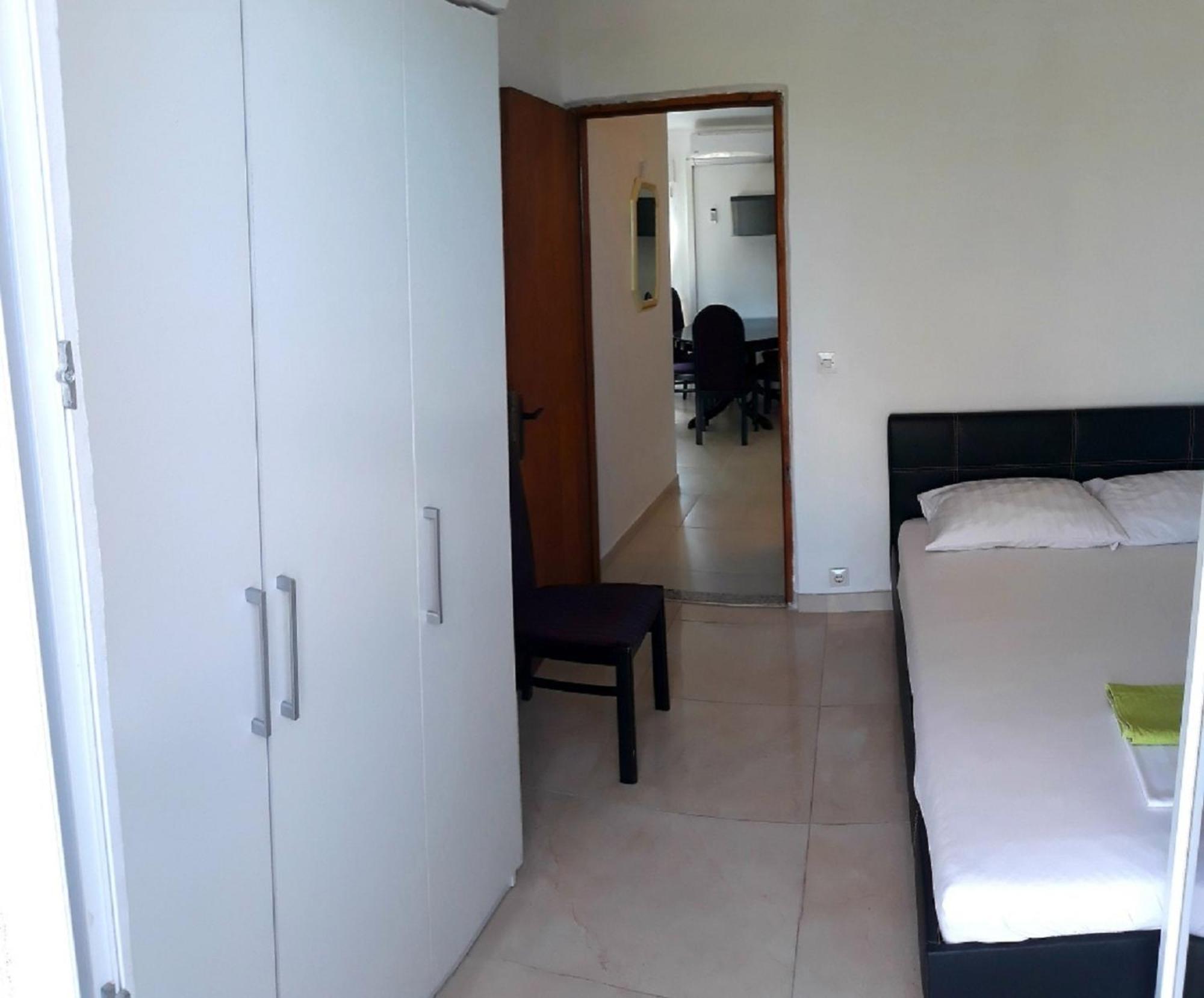 Apartments Dubravka Pirovac Habitación foto
